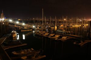 Noční přístav Dakerque